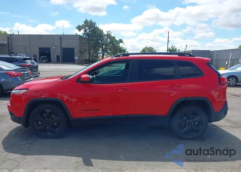 2018 Jeep Cherokee Latitude Fwd z USA, uszkodzony, nr VIN 1C4PJLCB9JD620155